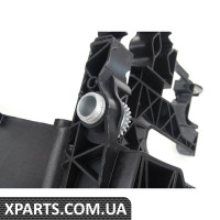 Кронштейн VAG 8K0805607B
