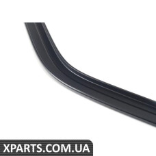 Оздоблення вікна - праворуч BMW 51321961254