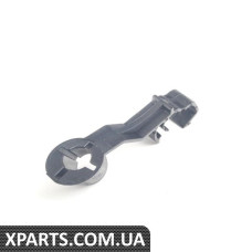 кронштейн вакуумного шлангу VAG 8D0133520A