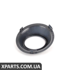 Декоративна кришка правої протитуманної фари Mercedes Benz 16388510819999