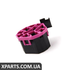 Корпус контактів VAG 8D0971975