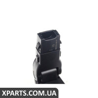 Вішалка для одягу Mercedes Benz 0008103400