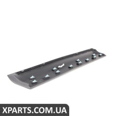 Нижня накладка передніх дверей - душа (чорна) - права VAG 4L0853960CV7W