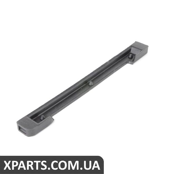 ГУМОВИЙ КЛЕАТ Mercedes Benz 1075040012 ГУМОВИЙ КЛЕАТ Mercedes Benz 1075040012