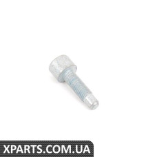 Болт Mercedes Benz 0109904904