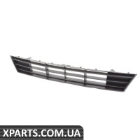 Гриль, повітрозабірник, центр BMW 51117331724