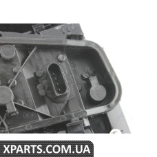 Ліхтар правий зовнішній VAG 7L6945096R