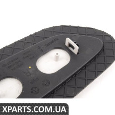 Передній відбивач - праворуч VAG 7L6945072E