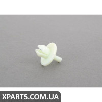 Заклепка пл. BMW 07147213303