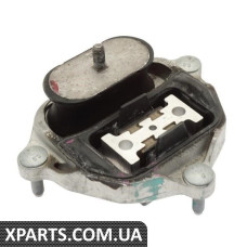 Крепление коробки передач (A4 A5 Q5 RS5 S4 S5 SQ5 B8, Macan 95B, сзади) VAG 8K0399151DB