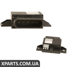 Модуль управления топливным насосом (A4 A5 S4 S5 B8 Q5) VAG 8K0906093E