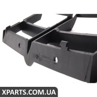Решітка нижнього бампера - ліва BMW 51118235673
