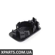 Решітка твіттера задніх дверей - Sabre (чорний) - праворуч VAG 8E00357945PR