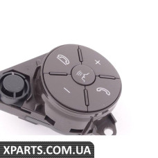 Натиснути кнопку Mercedes Benz 16487005588490