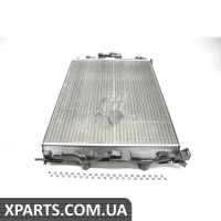 Радіатор охолодження MEGANE Renault 8200115542