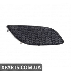 РЕШИТКА В БАМПЕР Signeda POP99034CAR (аналог для 1400455)