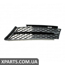 РЕШИТКА В БАМПЕР Signeda PBM99038GAL (аналог для 51117134081)