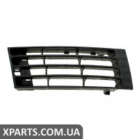 РЕШИТКА В БАМПЕР Signeda PAD99015GAR (аналог для 8D0807346)
