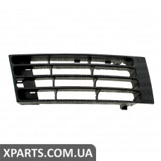 РЕШИТКА В БАМПЕР Signeda PAD99015GAR (аналог для 8D0807346)