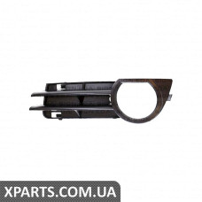 РЕШИТКА В БАМПЕР Signeda PAD99036CAL (аналог для 8P4807681B)