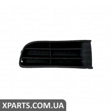 РЕШИТКА В БАМПЕР Signeda PVW99020BL(K) (аналог для 8Q0853665A)