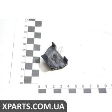 Кліпса кріпильна TOYOTA 5387958010