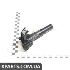 Форсунка омивача фари TOYOTA 8520733040