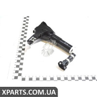 Форсунка омивача фар права TOYOTA 8520760020