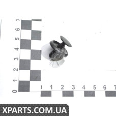 Кліпса кріпильна TOYOTA 9046707201