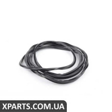 701845121J VAG Прокладка лобового скла