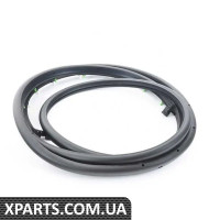 8E0839912N VAG Ущільнювач задніх зовнішніх дверей - правий