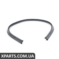 8P0823723A VAG Ущільнювач капота - задній