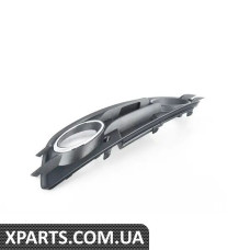 8K0807682E01C VAG Решітка протитуманних фар - матово-чорна - права