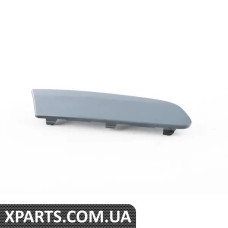 1K0807718EGRU VAG Молдинг переднього бампера - правий