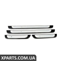 8V4071300B VAG Накладки на пороги с подсветкой - Quattro