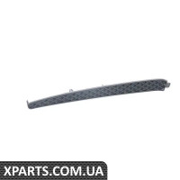 8V38076839B9 VAG РЕШЕТКА