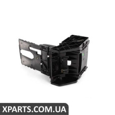 7L6863762L VAG Кронштейн центрального підлокітника