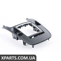 8K0864261EV10 VAG ВСТАВЛЯТИ