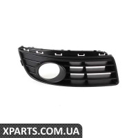 1K0853666E9B9 VAG Права решітка з прорізами — з протитуманками