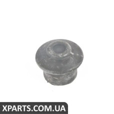 811199339B VAG БАМПЕР