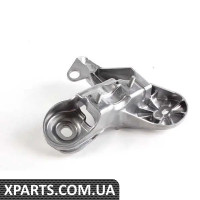 8E0199352R VAG Кронштейн кузова підвіски двигуна - правий