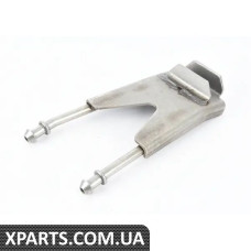 8V0253521 VAG СКОБКА