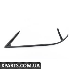 5C68374315AP VAG Лівий передній скляний канал - чорний