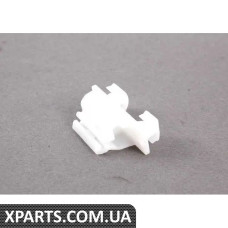 4D0807249B VAG кліпса на бампері