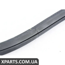 1J6867368KFKL VAG Ущільнювач задніх правих дверей - чорний і сірий