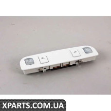 8E0947111A9NQ VAG Выключатель заднего плафона — серебристый