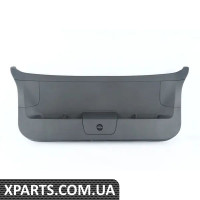 5G9867605B82V VAG Панель обшивки люка