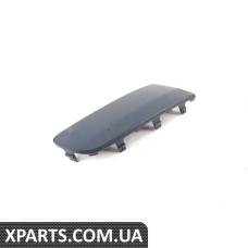 1K0807718FGRU VAG Молдинг бампера - правий