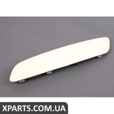 1K0807717BGRU VAG Молдинг переднього бампера - лівий