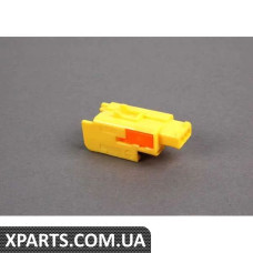 8J0972576 VAG Корпус роз'єму - ціна вказана за штуку